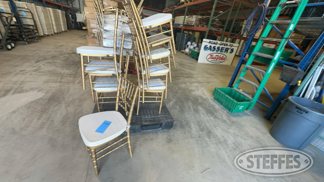 (9) Table Chairs